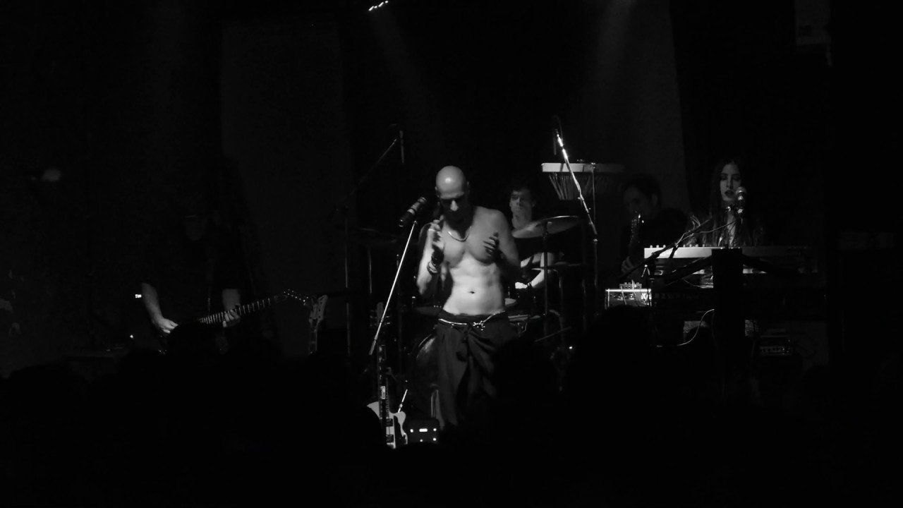 GIFT - Bela Lugosi's Dead 15.02.2020