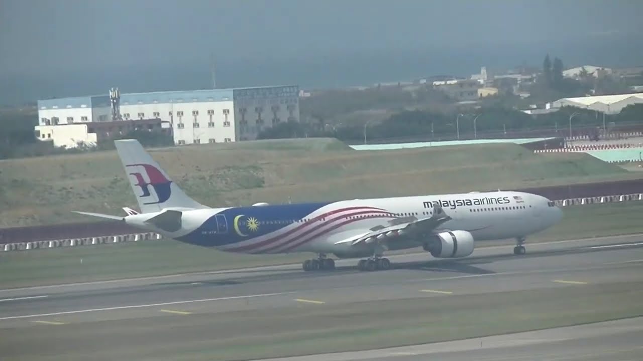 馬來西亞航空 Malaysia Airlines A330-323(9M-MTM) MH-366 吉隆坡(KUL)→桃園(TPE) landing