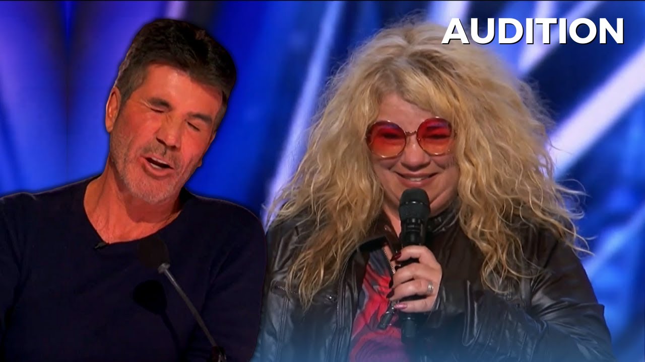 Anica: Simon Cowell Gets BOOED by The Crowd After This Realtor SHOCKS With Her Voice!