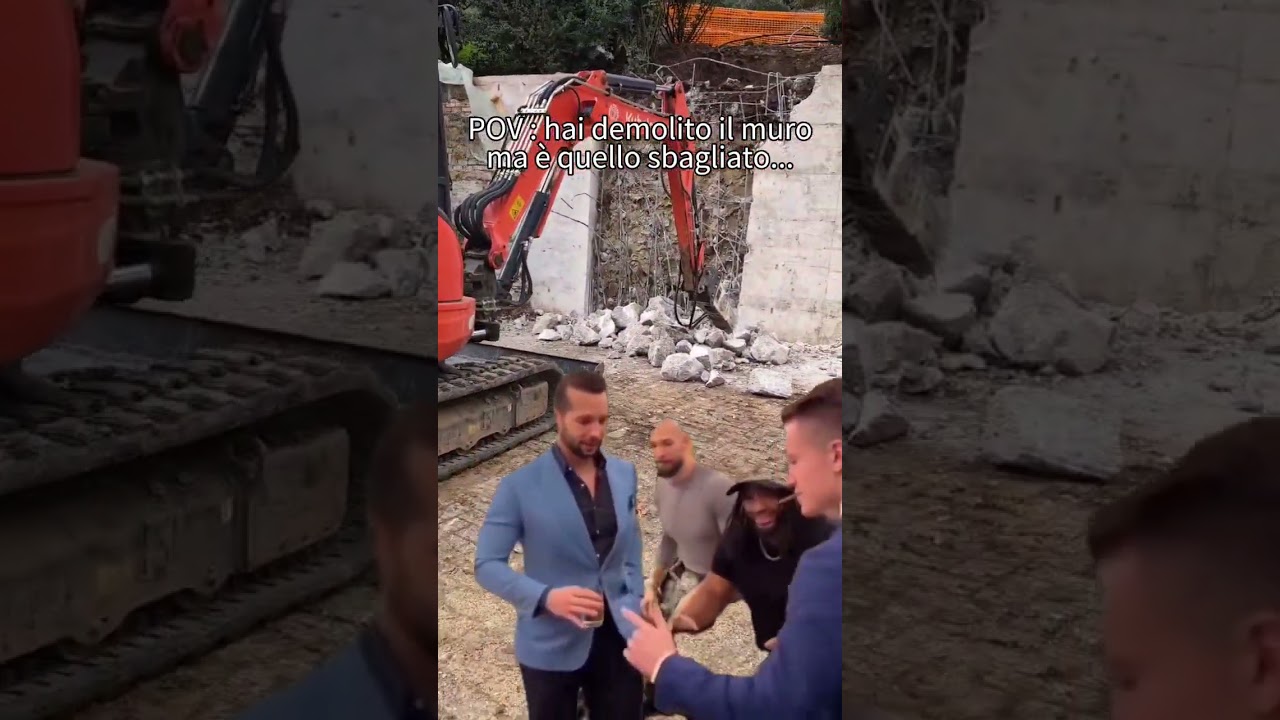 POV: Hai demolito il muro ma... 