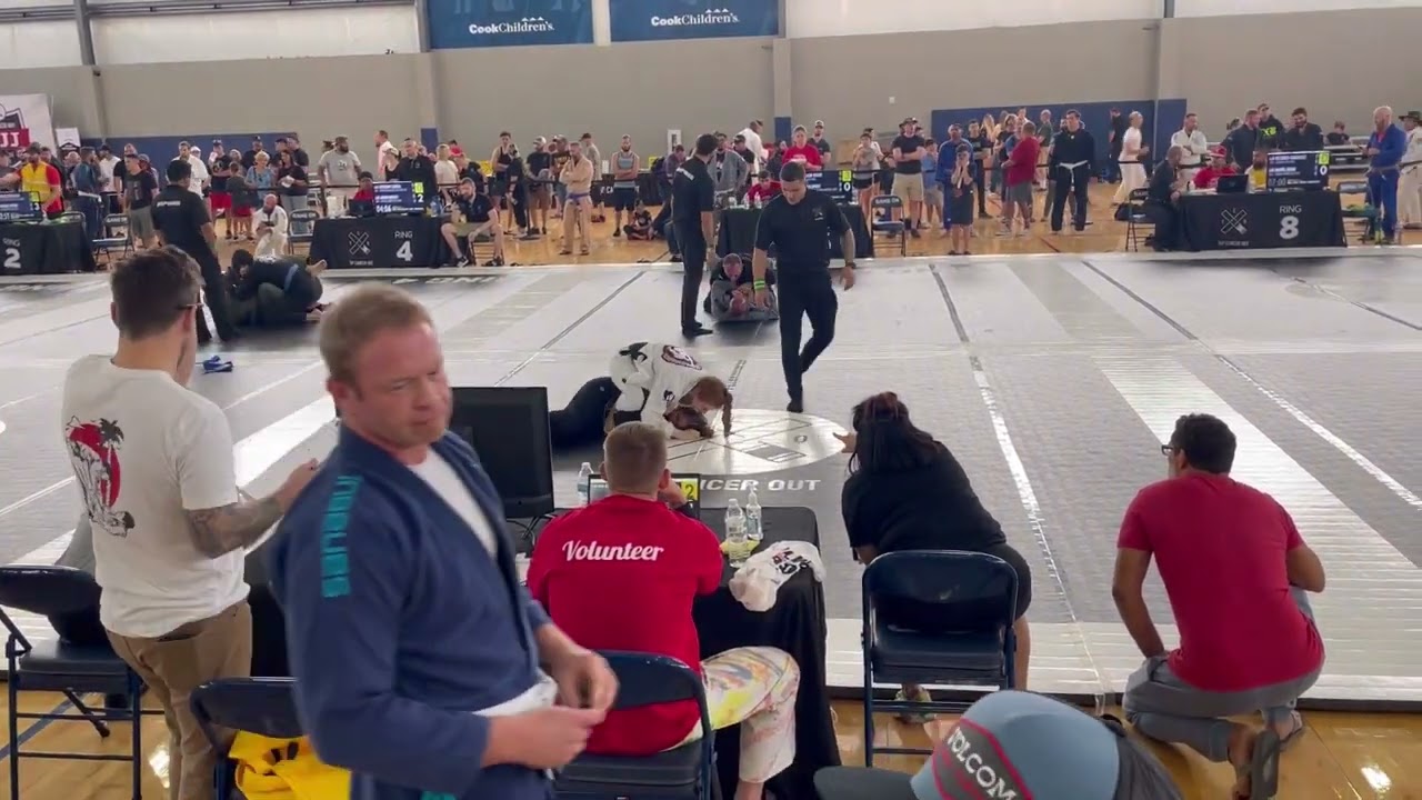 White Belt Women's BJJ Tournament - Tess Kent vs Ana Delgado