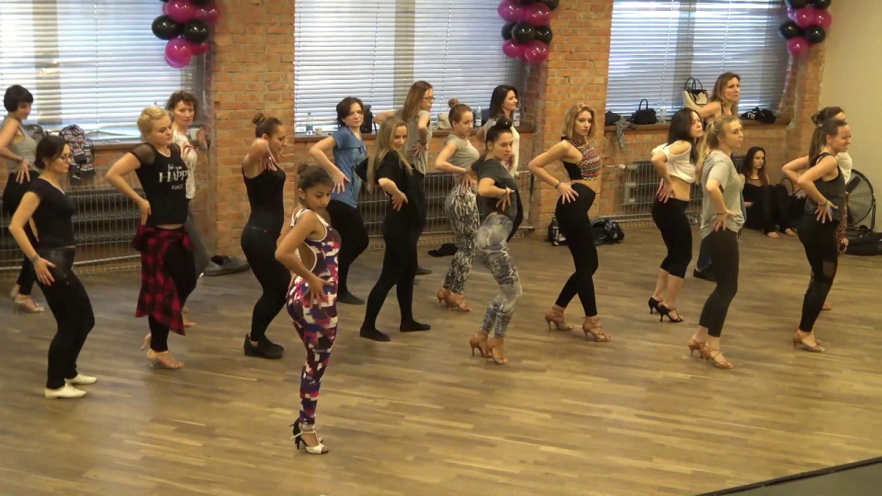 BACHATA LADY STYLE : BACHATA SENSUAL,MODERNA Y DOMINICANA .... POLONIA 2017