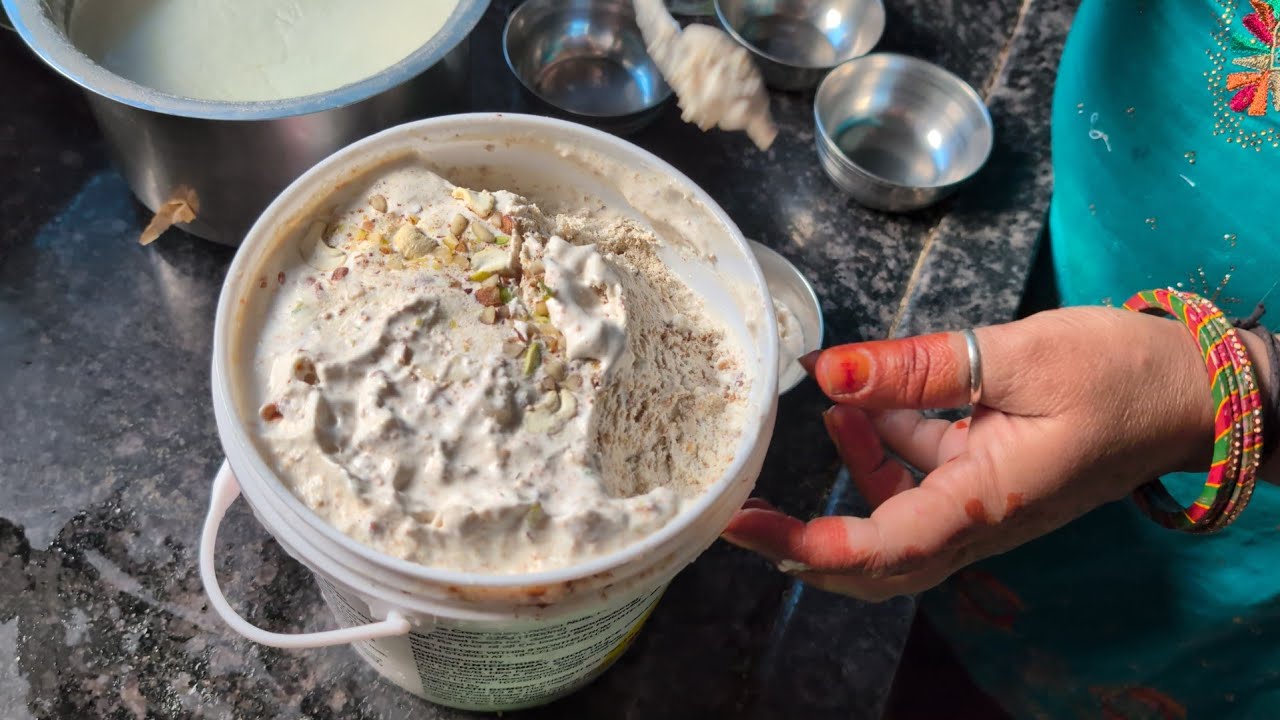 Mama Ji Laye Ice Cream Ki Balti 😍🍨 | Ghar Pe Mini Party