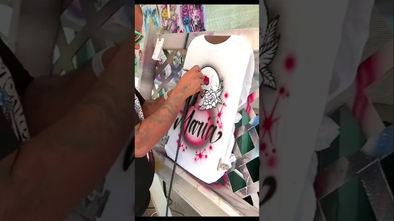 Airbrushing A Skull and Roses Tshirt #art #airbrushing #airbrush #aerografo #graffiti #shirt #rose