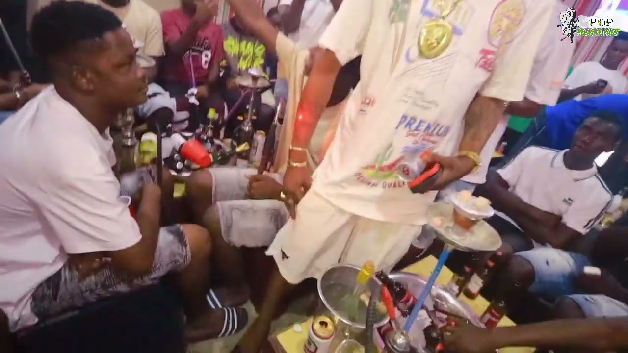 Le célèbre Brandonne cfa l'imprévisible le sujet d'Abidjan sur Samassi Bébé choco .