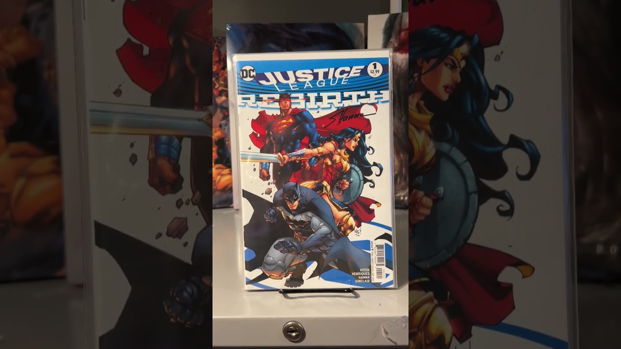 What Comic Collectors Need to Know About the Justice League Rebirth Signature Collection... 