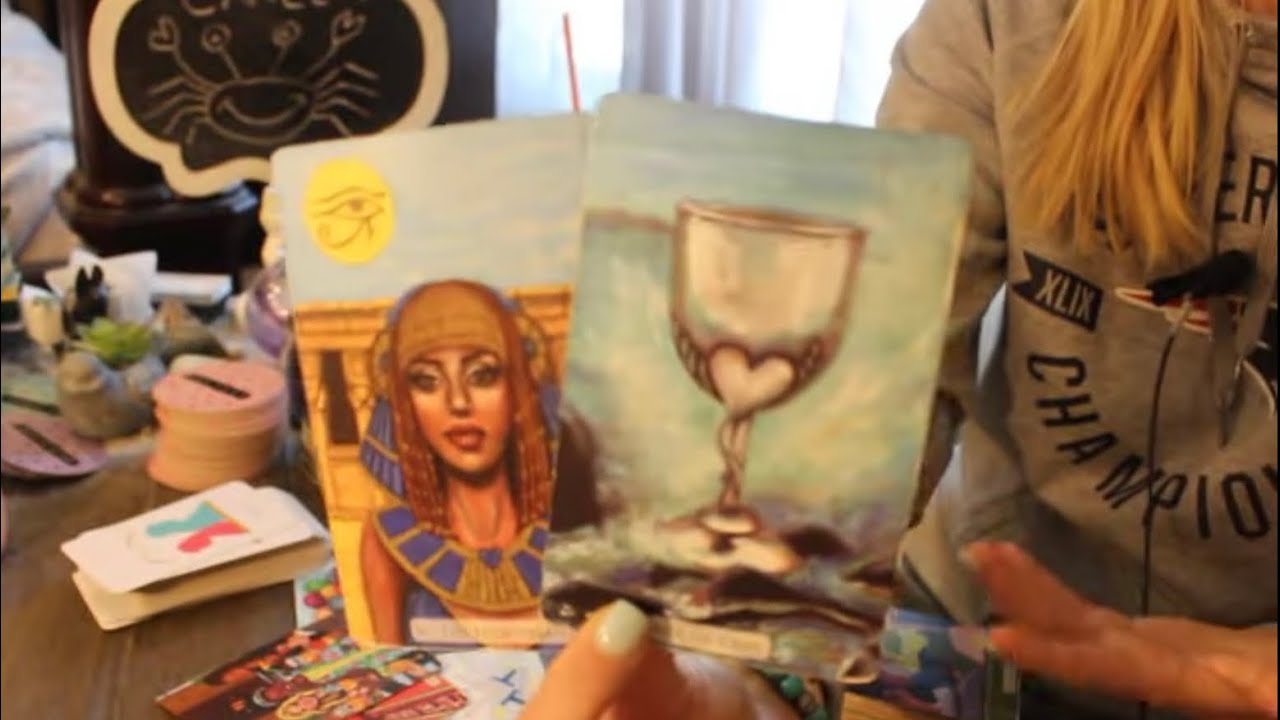 CANCER: “A FULL BLOWN RELATIONSHIP RACING IN!”✨💋 JUNE 2022 LOVE TAROT READING
