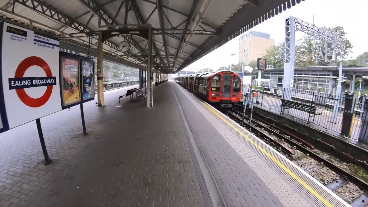 London Underground - Central Line - Ealing Broadway to Hainault - Full Journey - TfL