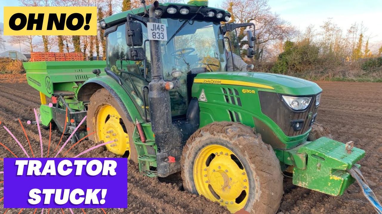 John Deere stuck in the mud! Jersey Royal potato planting continues 🇯🇪🥔