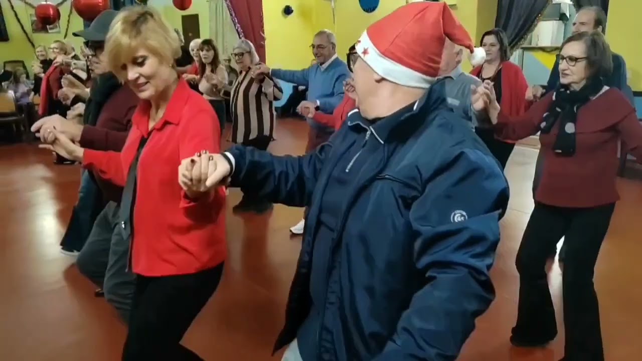 Mamaliga branzali cantata da Raluca Ocneanu 
