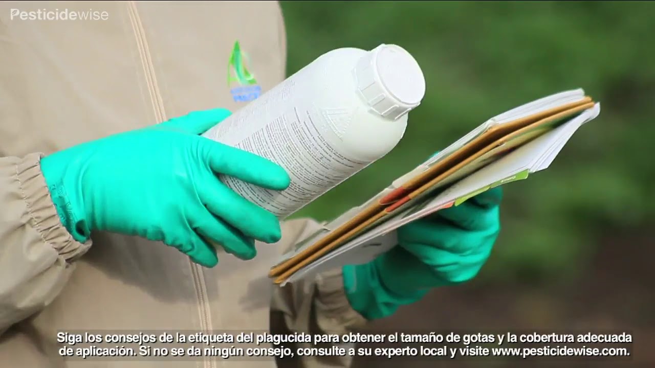 Calibración de la bomba de espalda para la dosis y mezcla de aspersión/volumen de agua