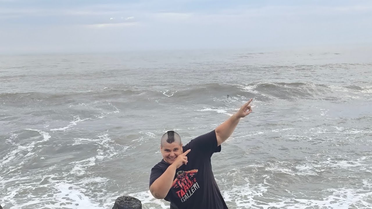 P&eacute; na areia ! Caipirinha ! &Aacute;gua de c&ocirc;co ! 🍺🍺🍺