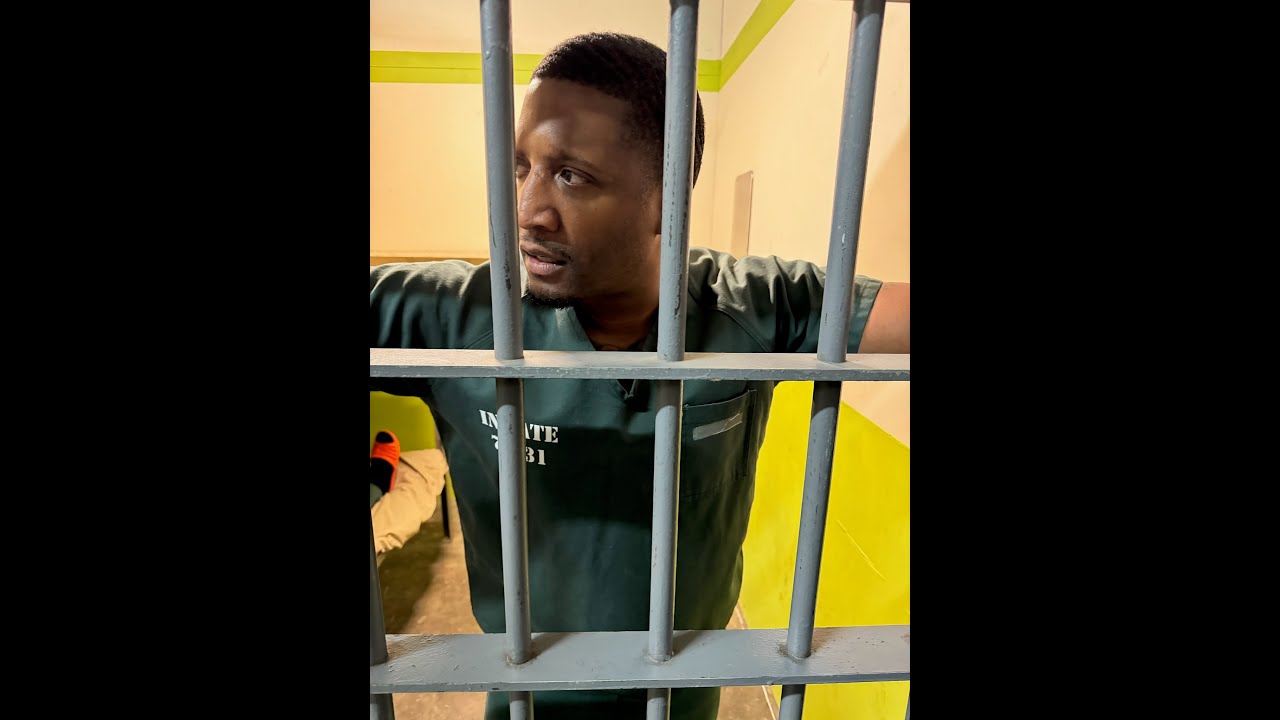 When Jae meets his new cellmate!