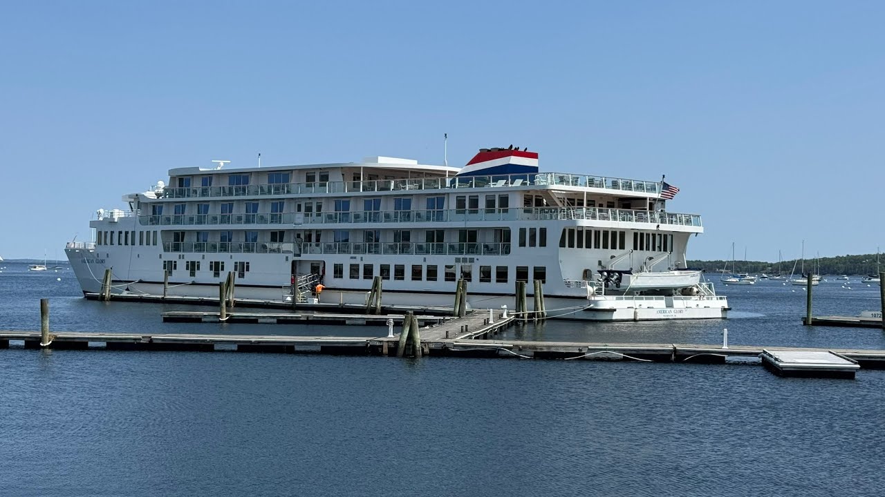 American Glory Ship Tour