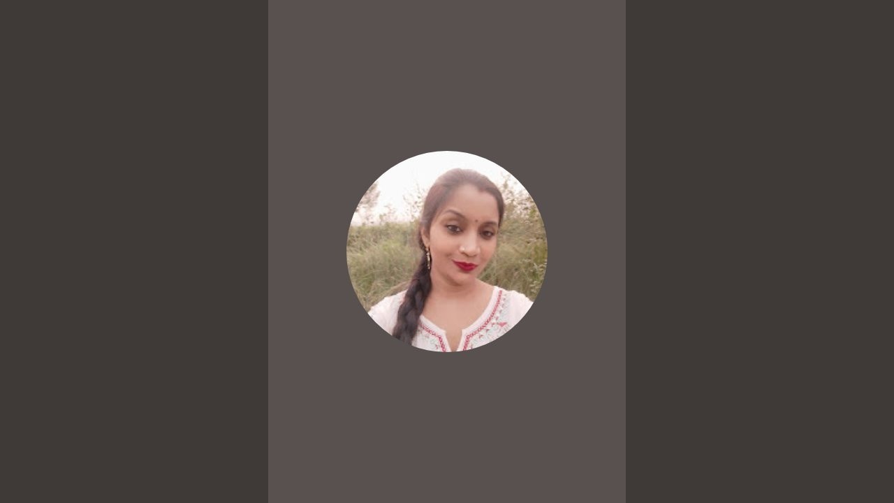 Mona Star Singer is live
