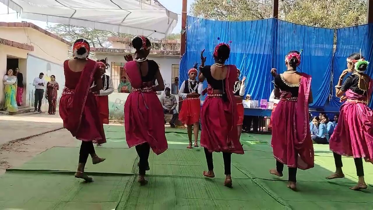 कन्या उच्चतर माध्यमिक विद्यालय केशकाल सायकिल वितरण समारोह बालक केशकाल 👋👍 