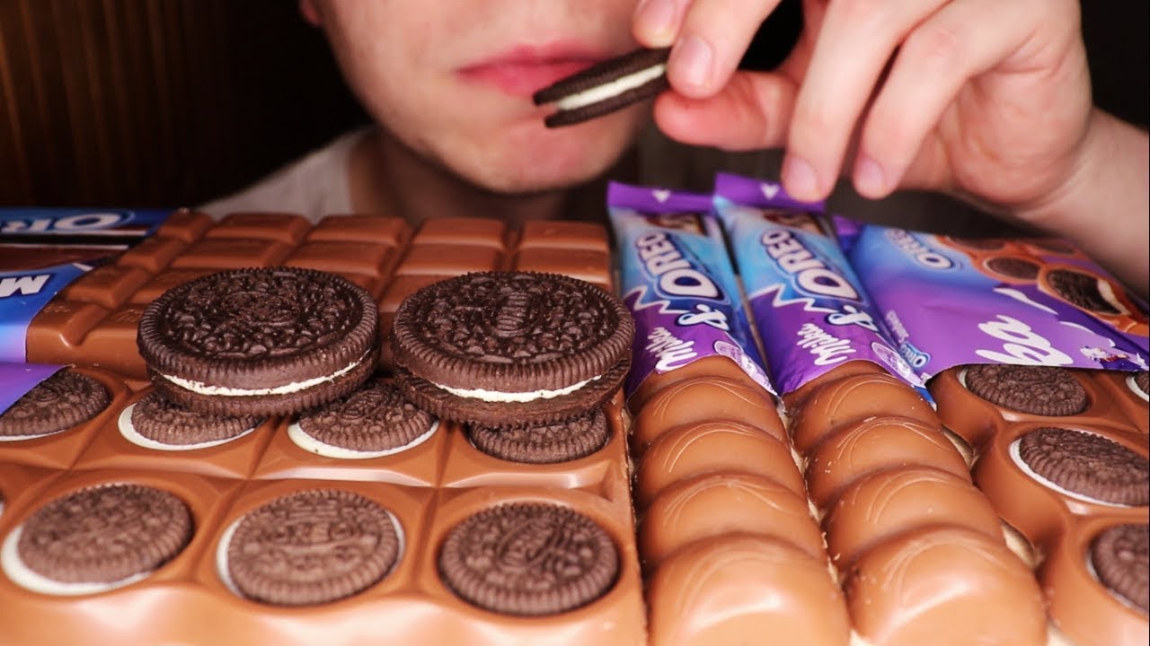 MILKA OREO CHOCOLATE Bars Eating Sounds (NO TALKING)