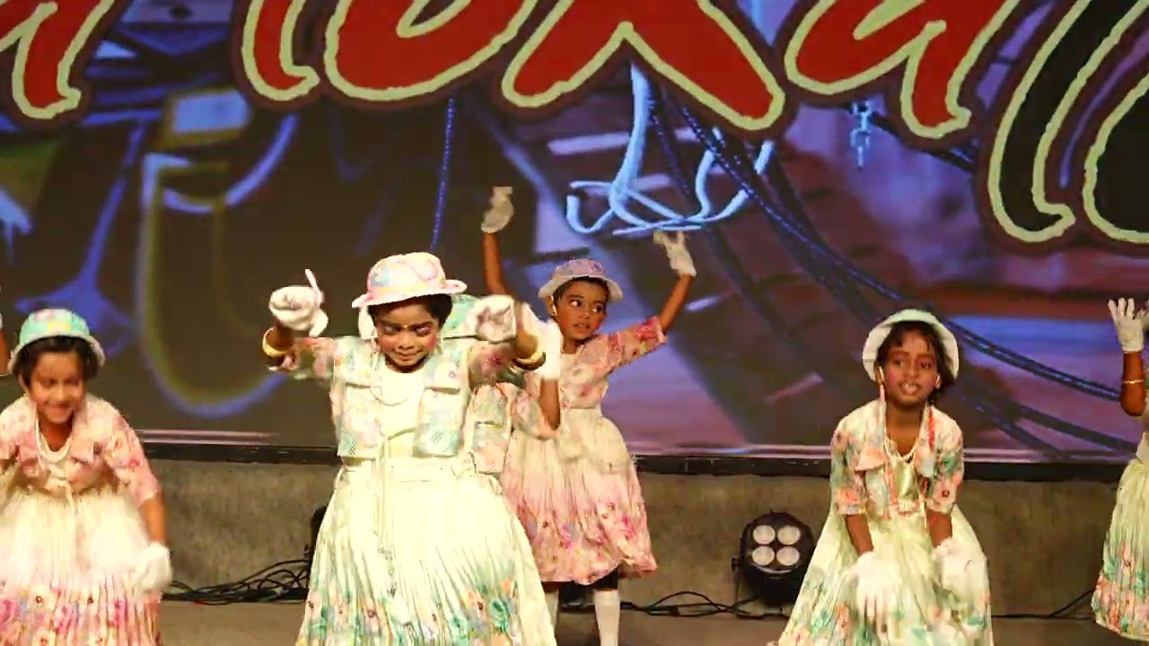 Don't miss a moment! 😍 Kids Steal the Show at AKN School Annual Day