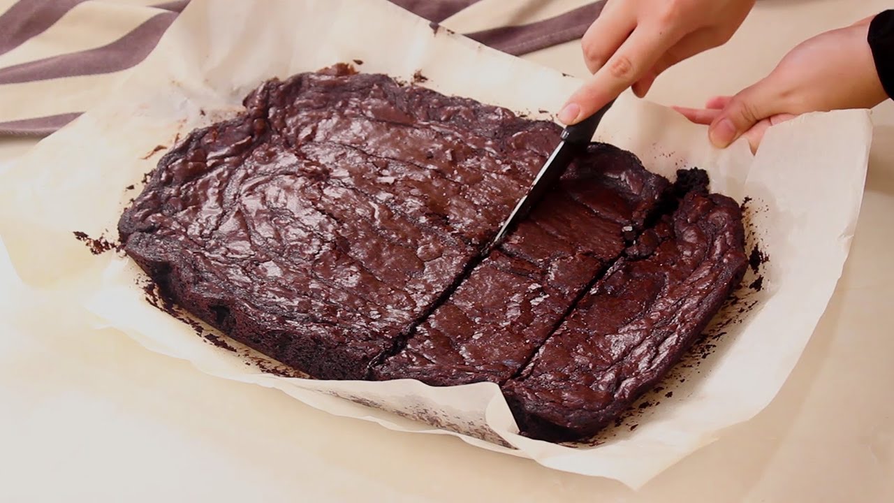 براونيز الشوكولاتة طرية ورطبة بطعم رائع