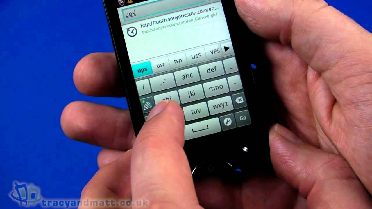 Sony Ericsson Xperia Mini Pro unboxing video