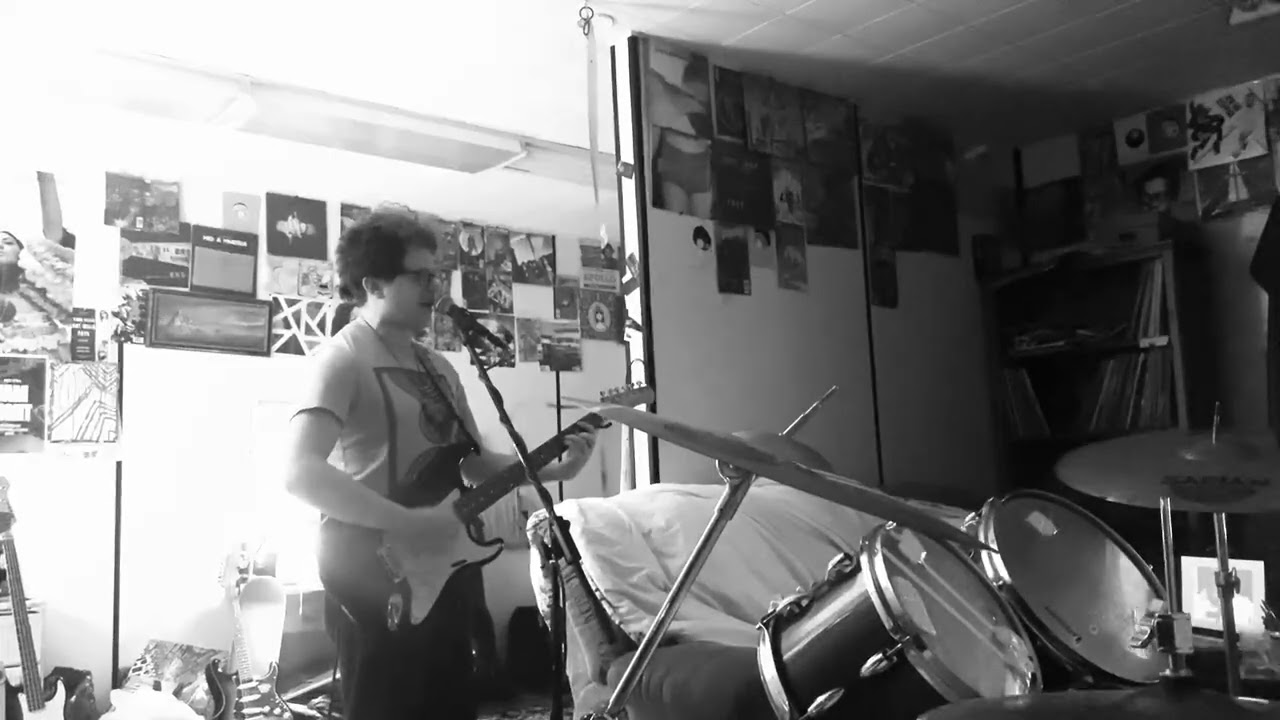 Benny And The Jets (A cover)
