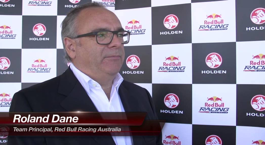 Holden re signs Red Bull Racing Australia