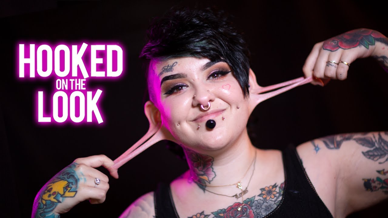 I Want The World&rsquo;s Biggest Ear Lobes | HOOKED ON THE LOOK