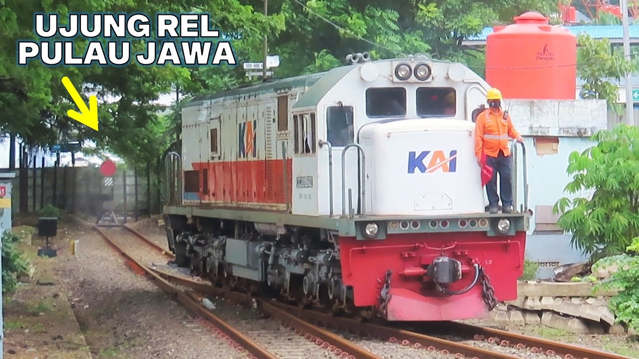 MENTOK LAUT !! INILAH UJUNG REL KERETA API DI PULAU JAWA (Stasiun Merak)