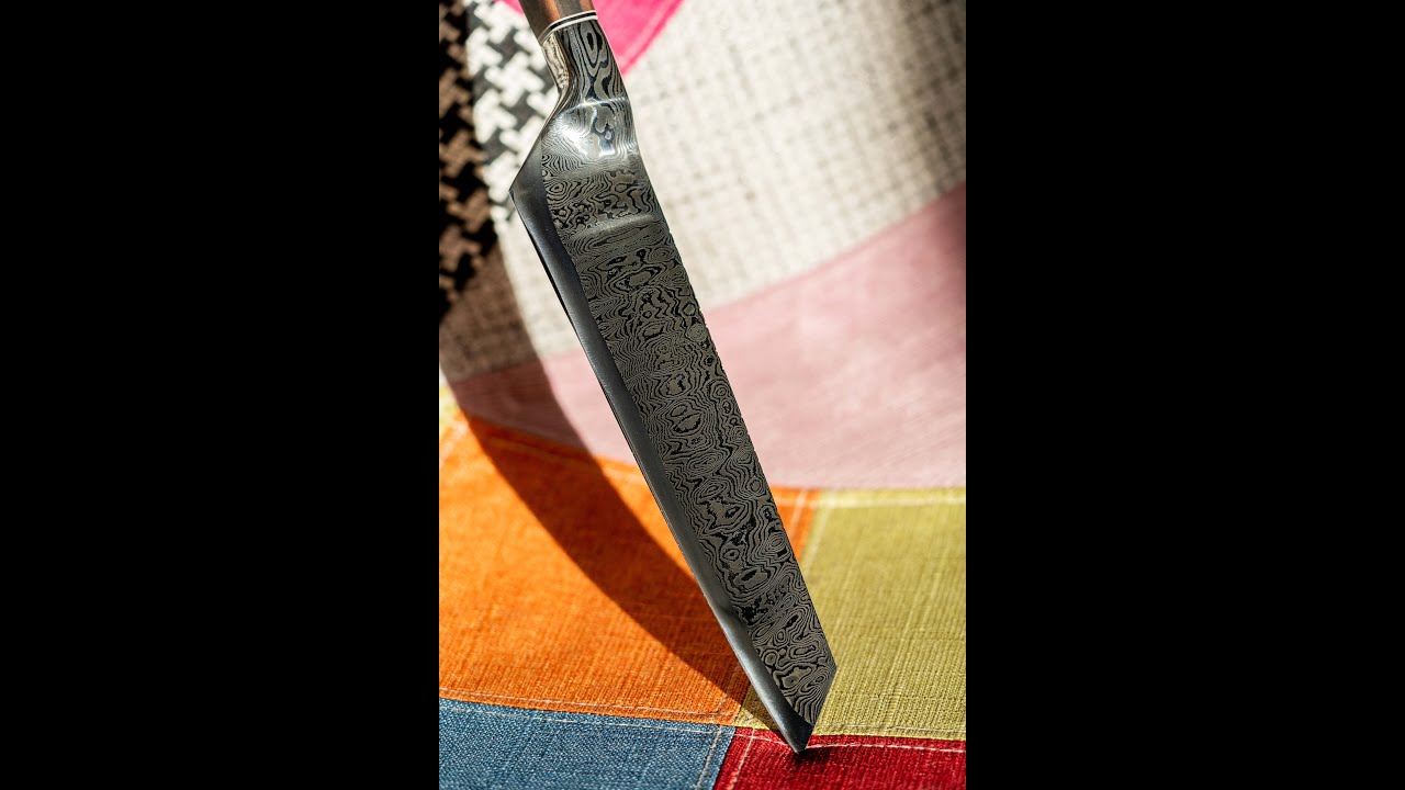 Forge d'un couteau de cuisine en acier damas style japonais: Kiritsuke
