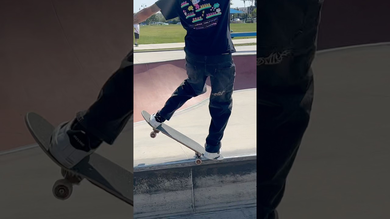 Nosegrind POP out 🛹 #skateboarding #skatepark #nosegrind #skatetrick