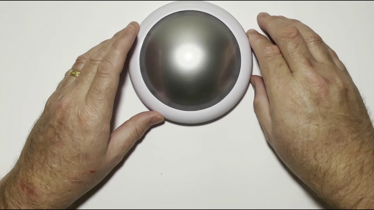 David Woodbridge Product demo  - Talking UFO Clock