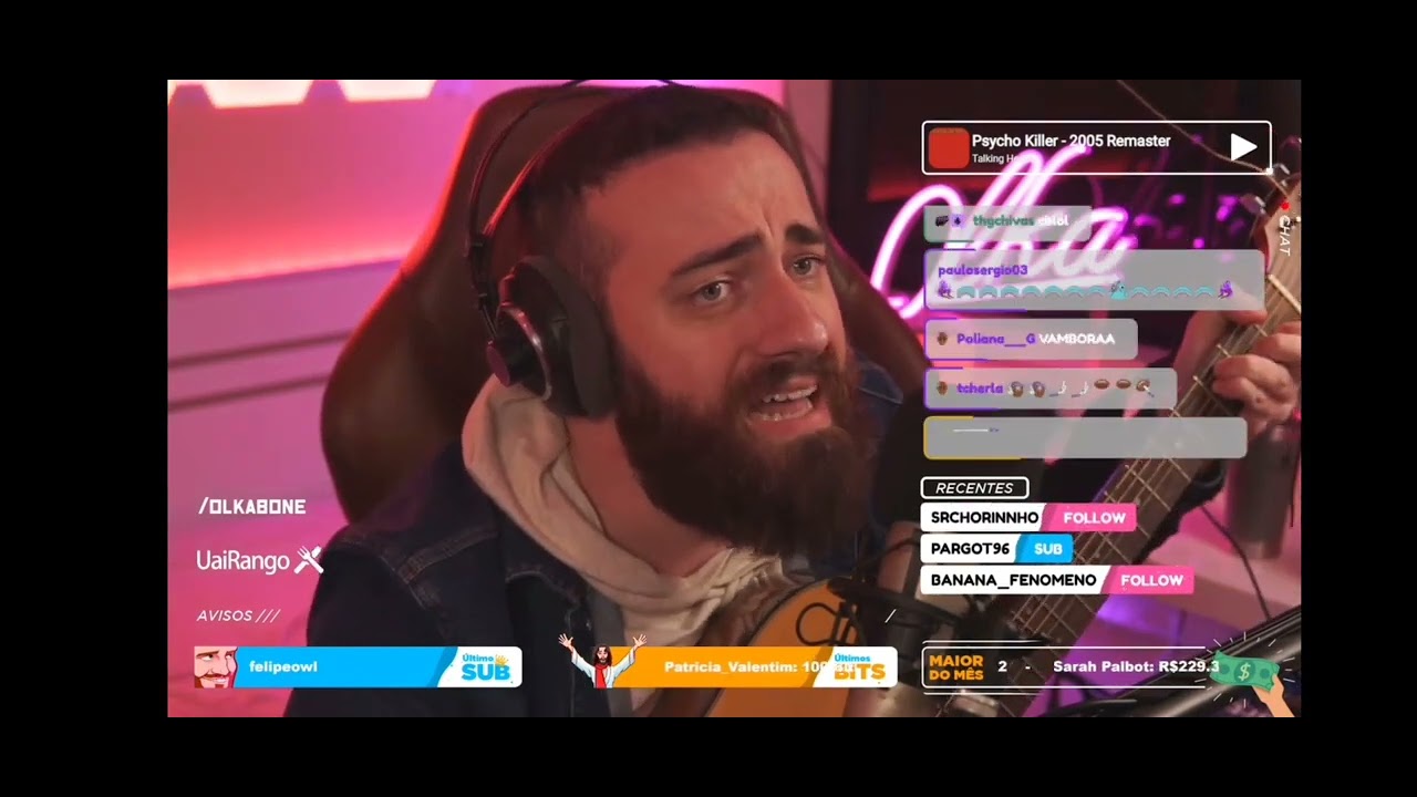Olkabone cantando música que ele próprio compôs @Olkabone