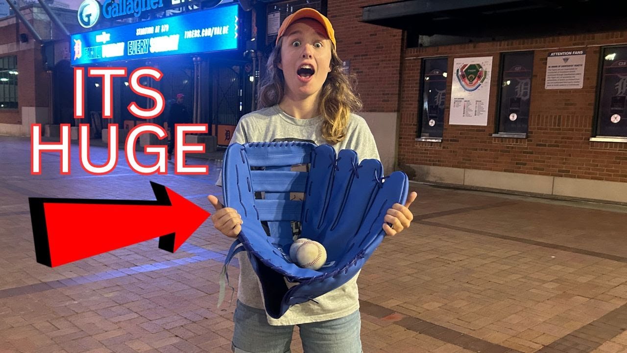Have You Ever Seen A GLOVE This BIG At An MLB Game?