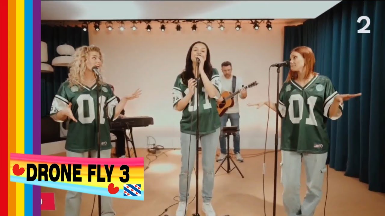 K3 optreden bij Radio 2 met K3 For 4ver en het nieuws spel 22-11-24
