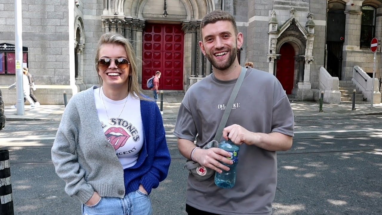 Zoe Clarke Stops To Chat About Her Upcoming Single Release 