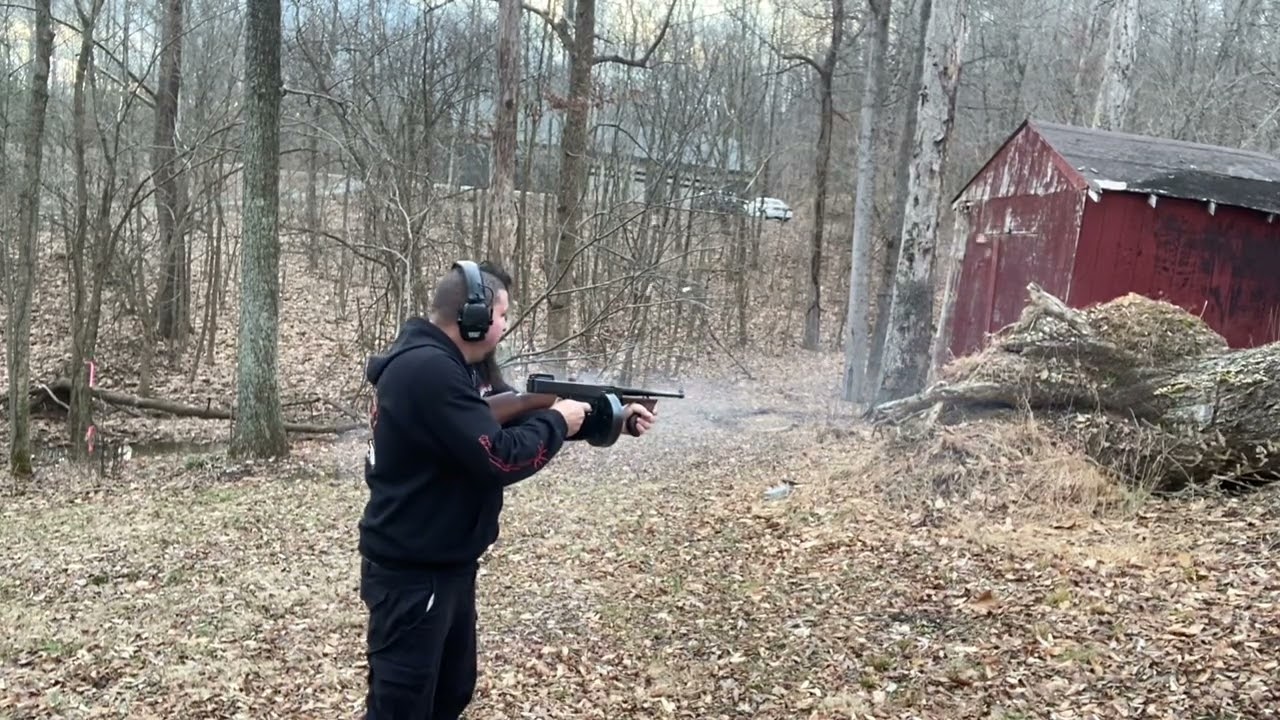 1921 Colt&rsquo;s Thompson Submachine Gun