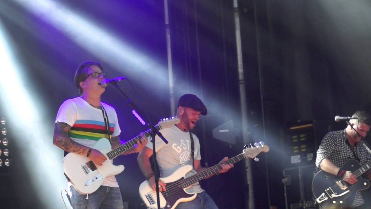 Stiftelsen- Vart jag än går  @ Törebodafestivalen 2nd of July 2015