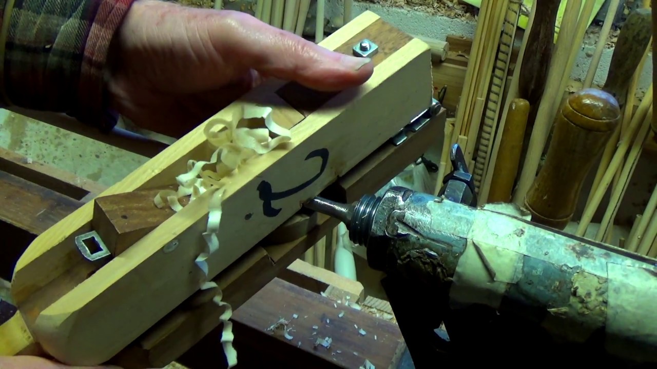 Long thin spindle turning tutorial.