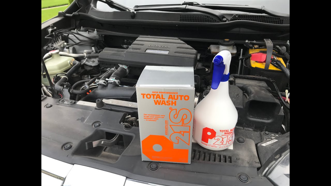 Cleaning Engine with P21S Total Auto Wash