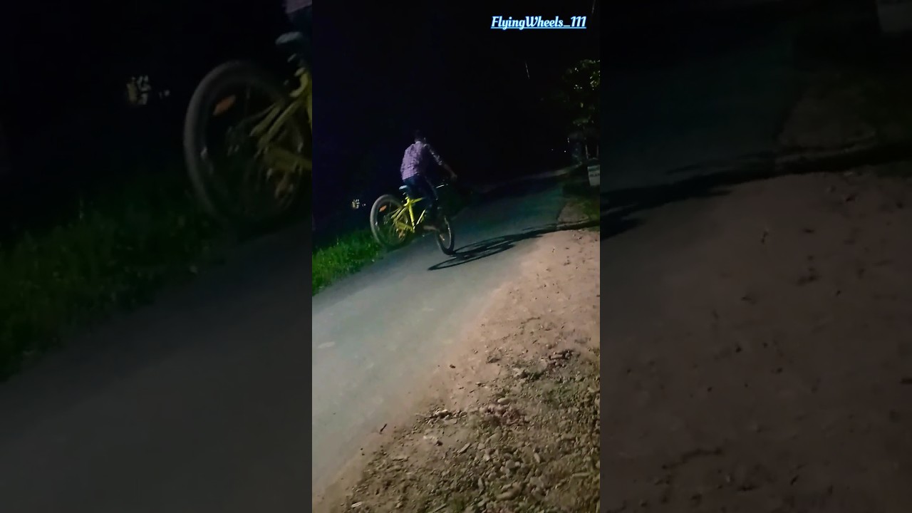 Awesome, Fantastic Bike Stunt 😍| Flying Wheels| #shorts #trending #viral #motivation #sevengers #mtb