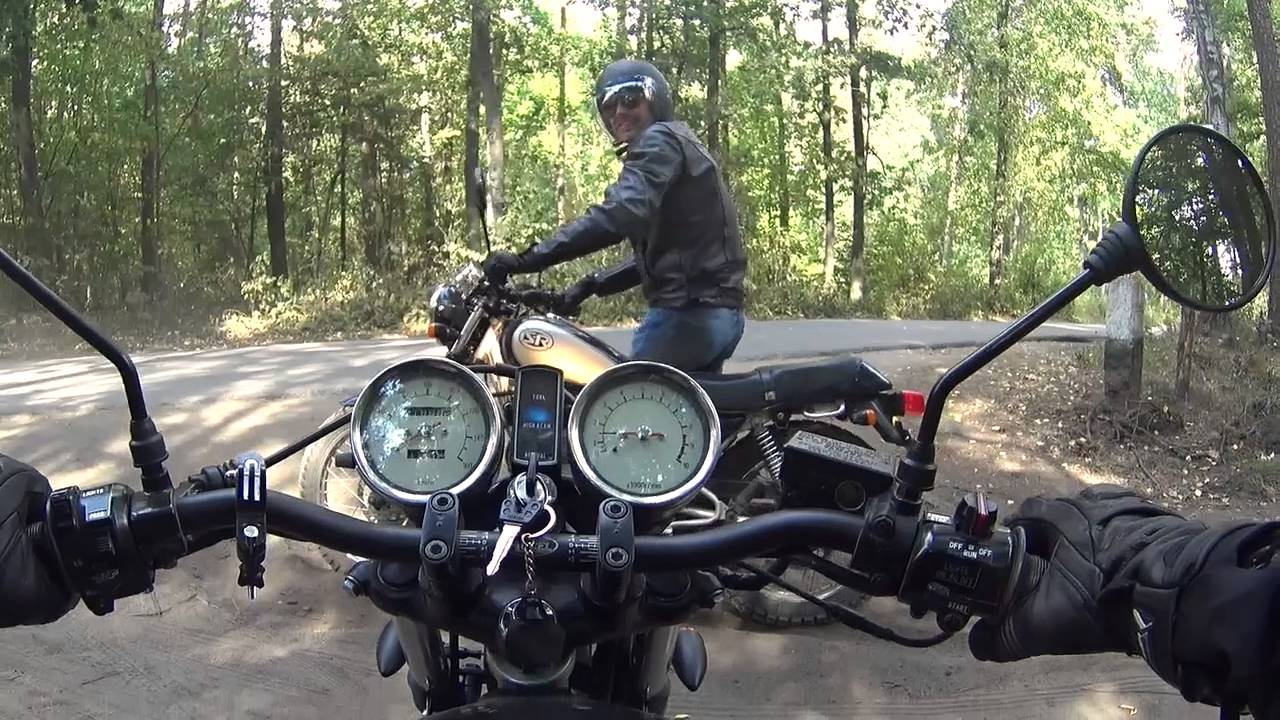 Yamaha SR250 adventure trip