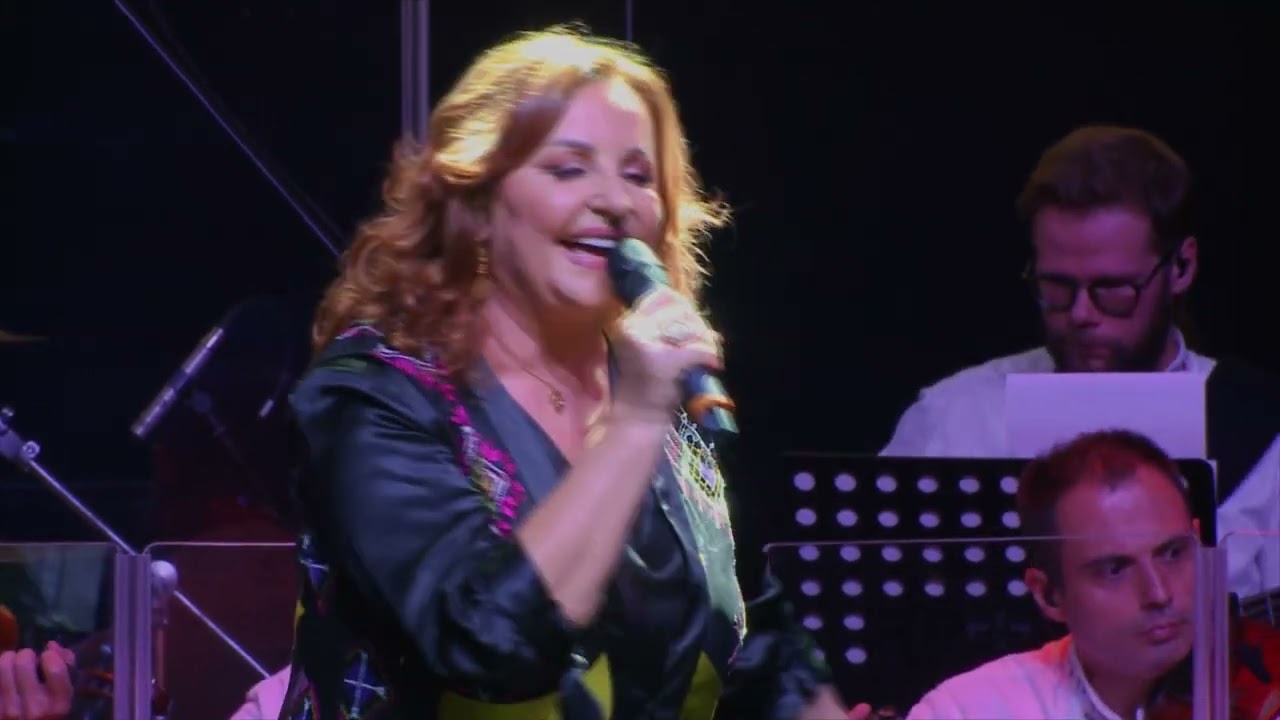 Ana Bekuta i Orkestar Aleksandra Sofronijevica - Mrcajevci moje rodno selo (OFFICIAL VIDEO)