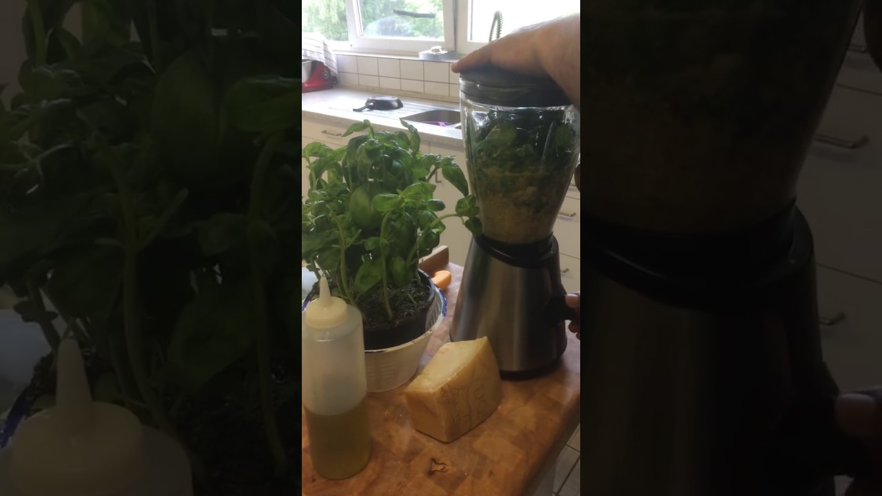 Pesto di Basilico