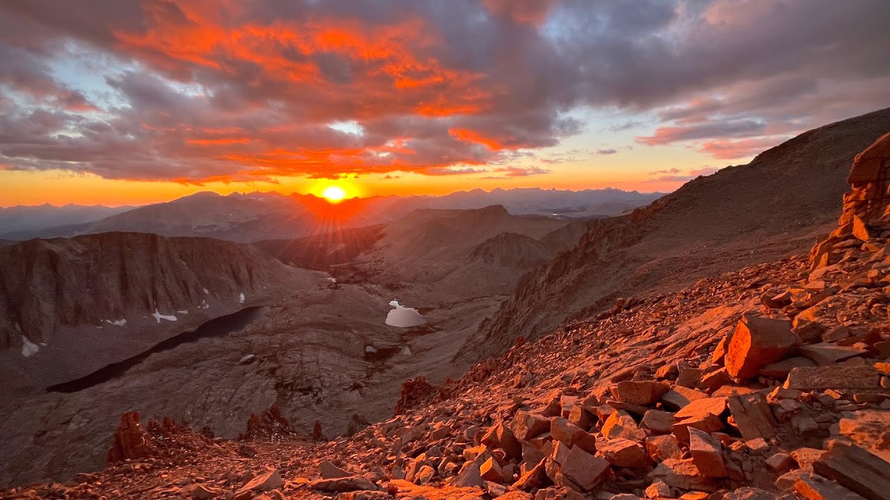Favorite sunset hiking in the Sierra (09/21/2024)
