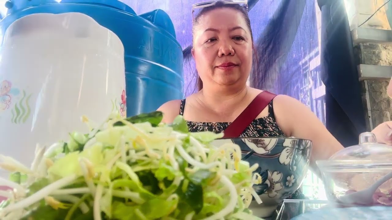 Qui Nhơn và Huế các món ăn ngon rẻ