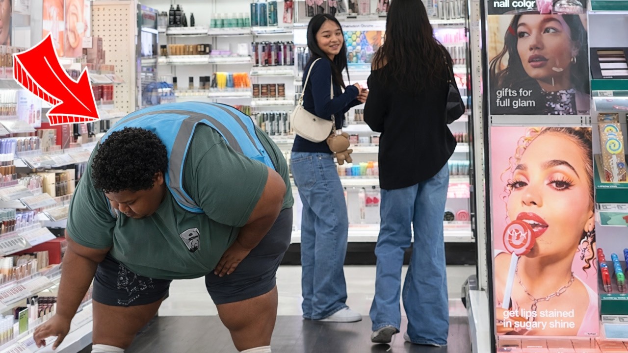 HUGE Fat Guy Farts On Girls at The Store!!! (Bean Burrito Farts)