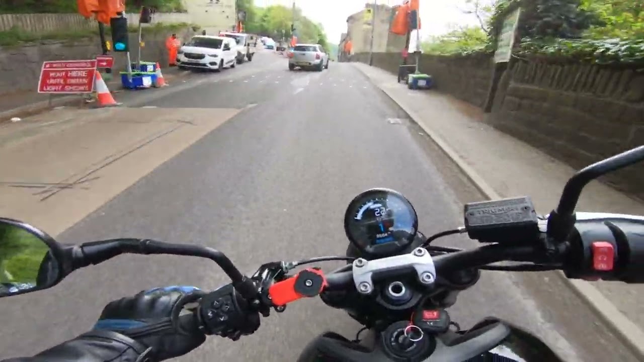 Trident 660 Filtering and Cows Firetong Willy Made