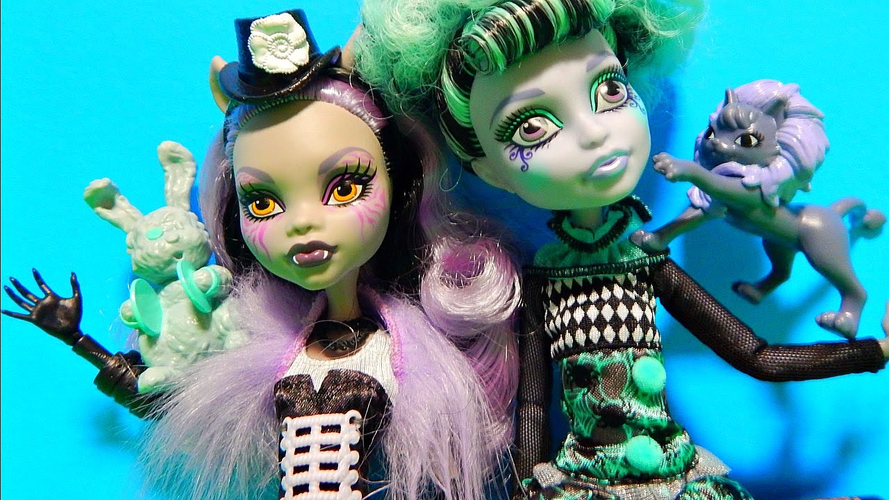 Monster High Freak du Chic Clawdeen & Twyla Exclusive Dolls