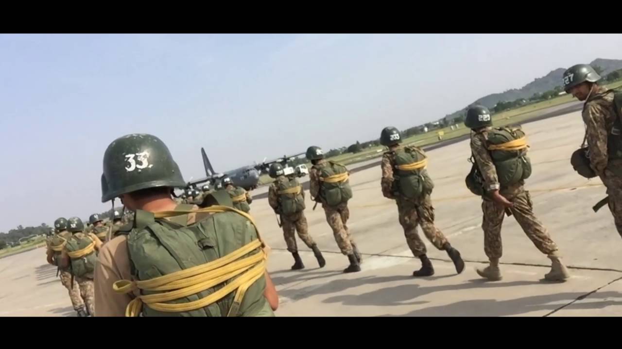 Para Trooping Pak Army 2016