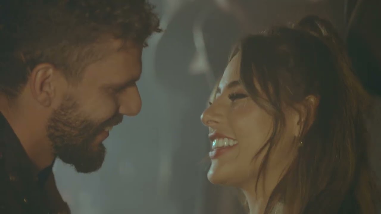VICTOR BENACHI UN TRAGO MÁS POR ELLA (VIDEO OFICIAL)  4K